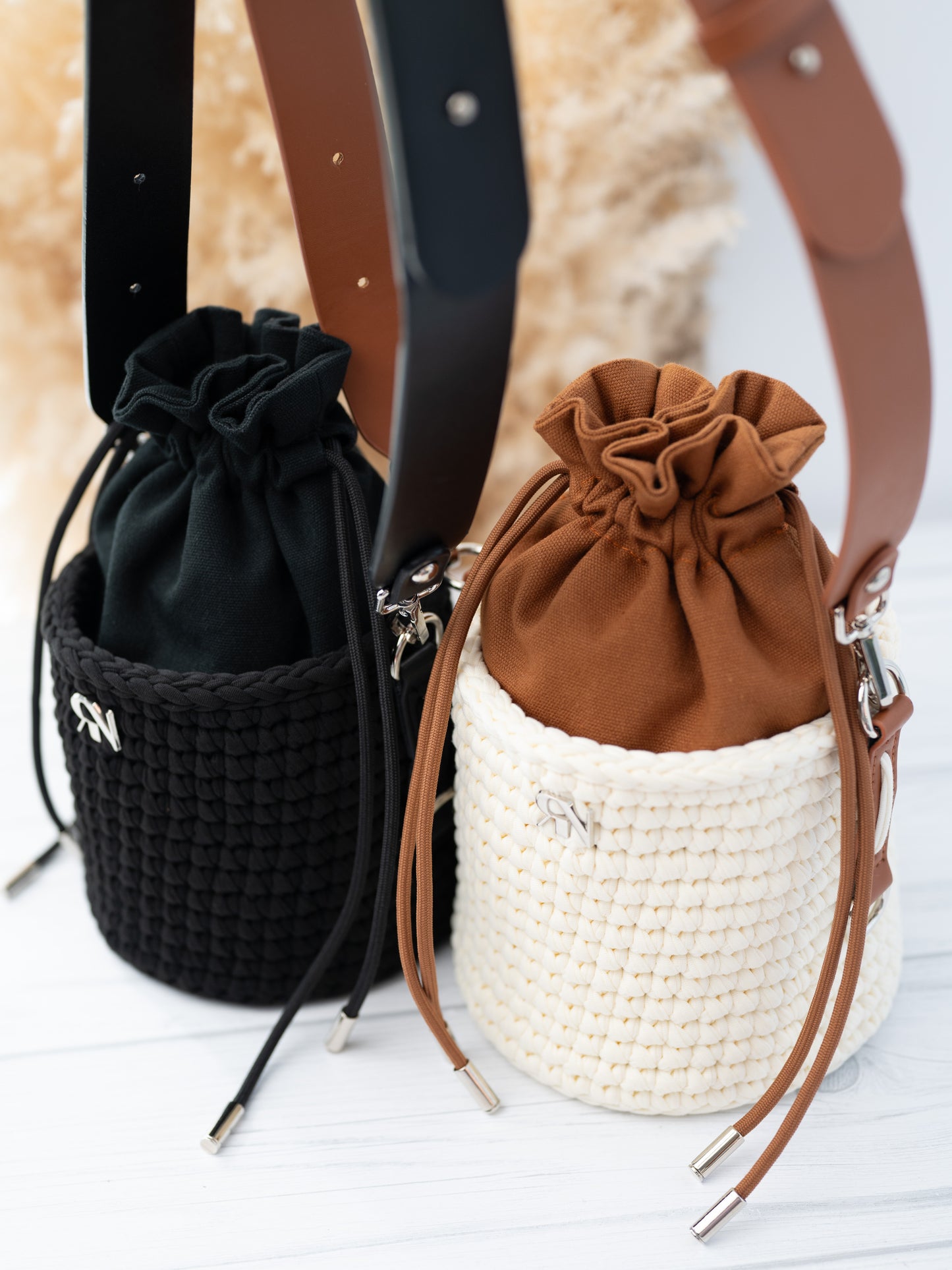 ARIEL - ivory/brown