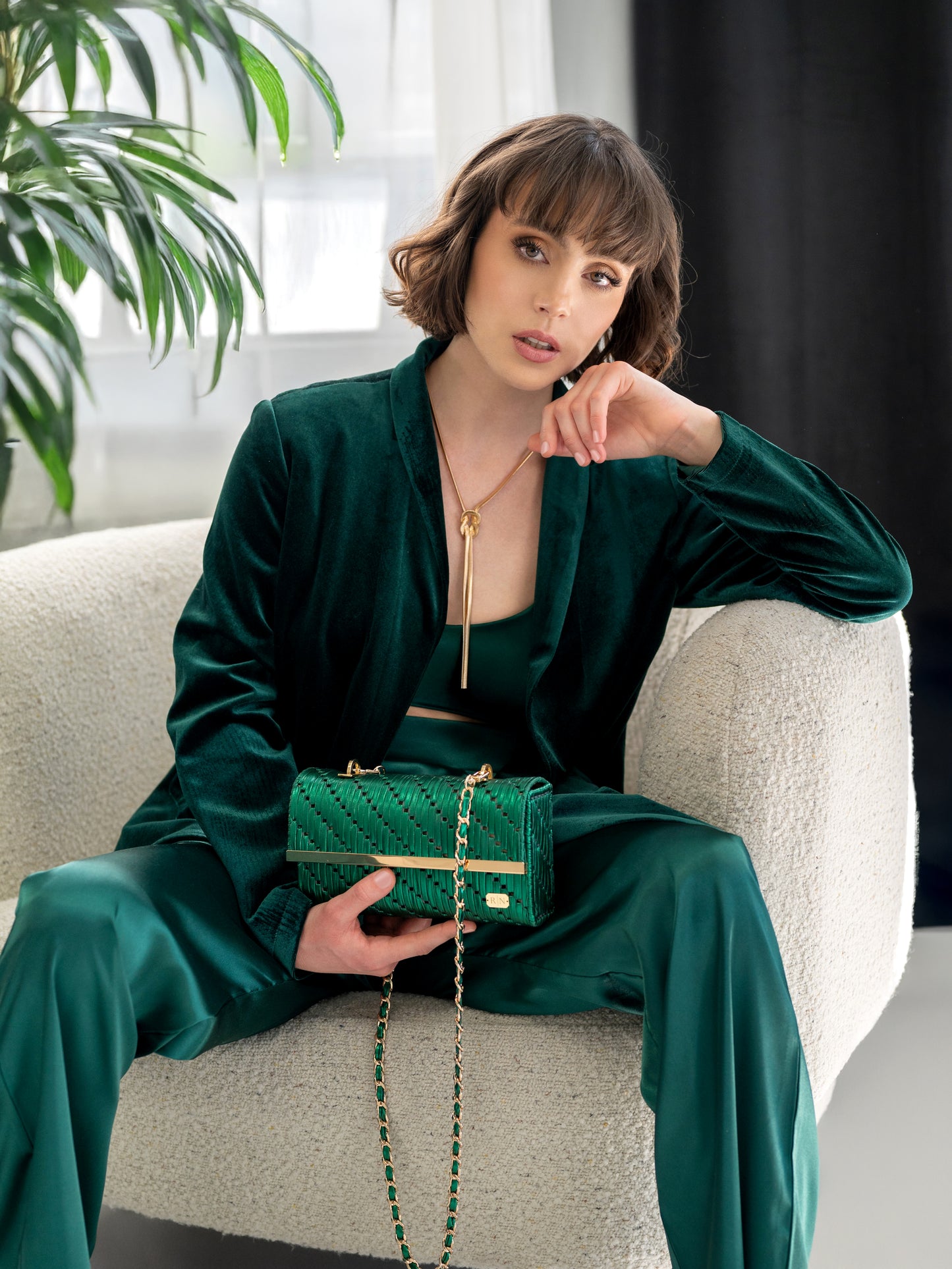IVY - emerald