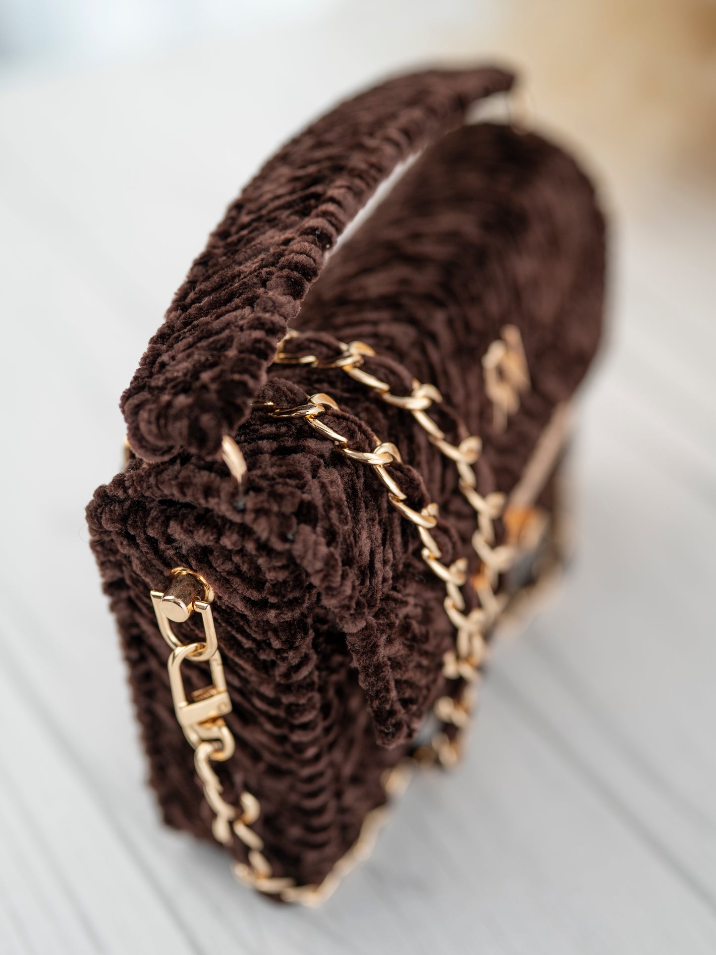 EVA velvet - dark chocolate