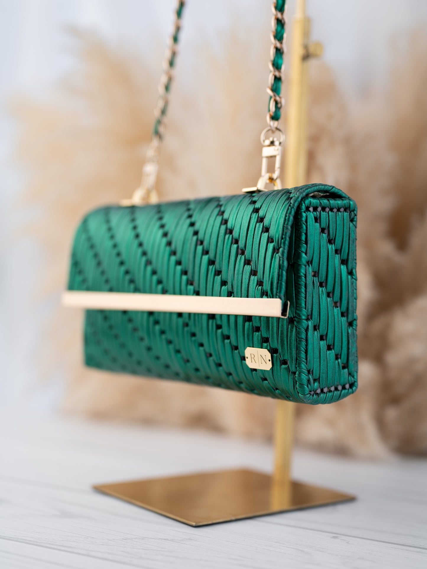 IVY - emerald