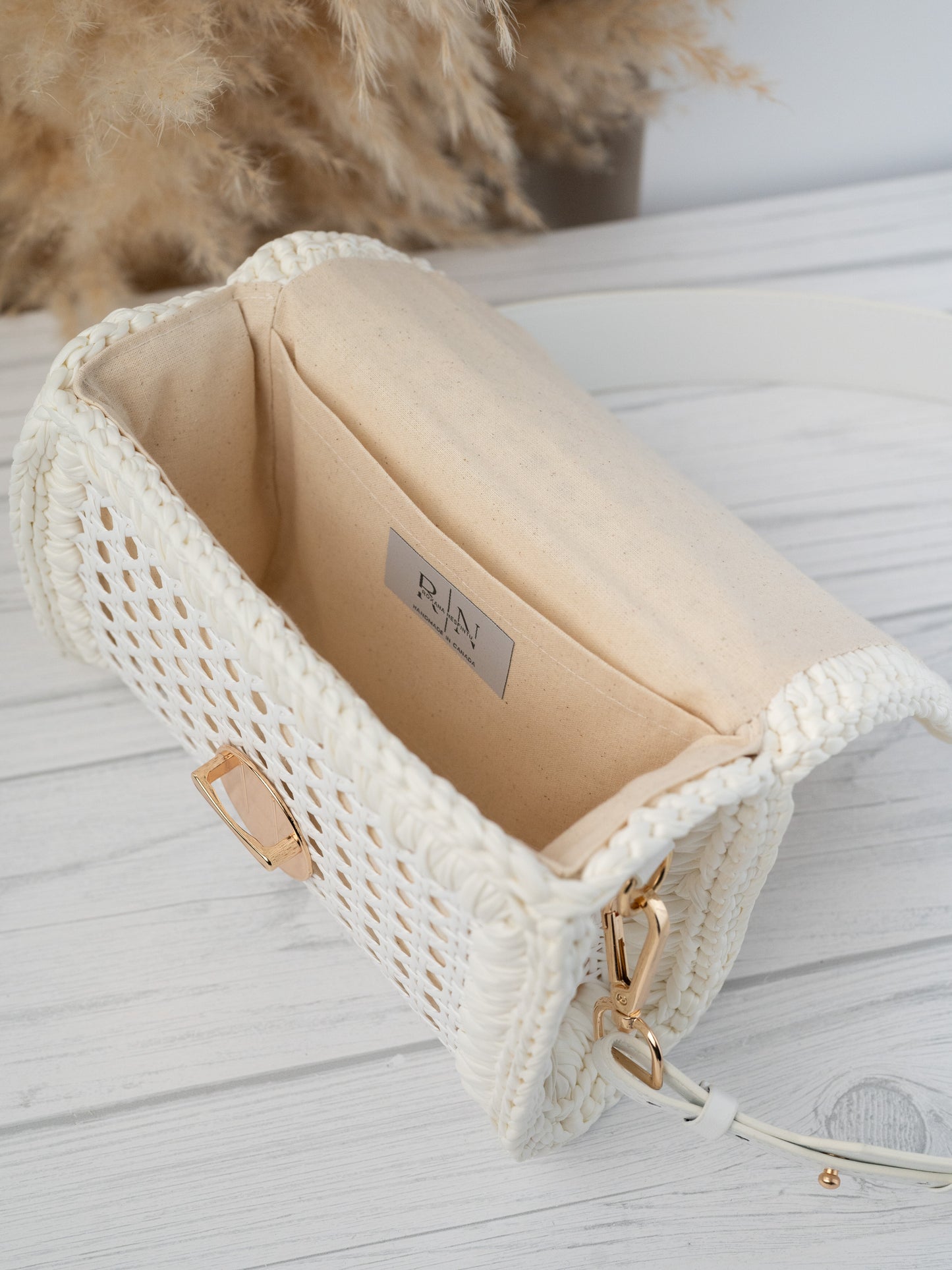 CAPRI - Ivory