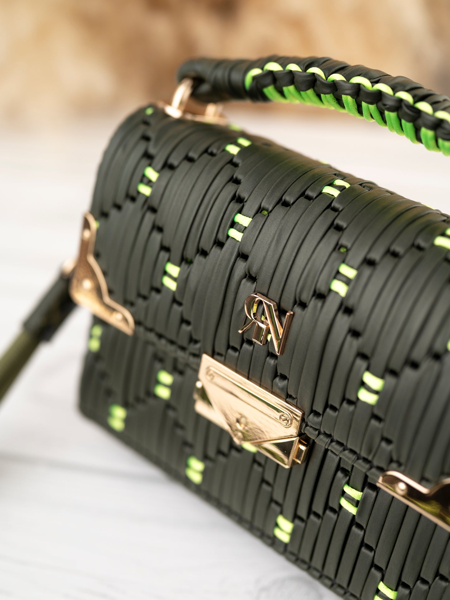 LONDON - olive/lime