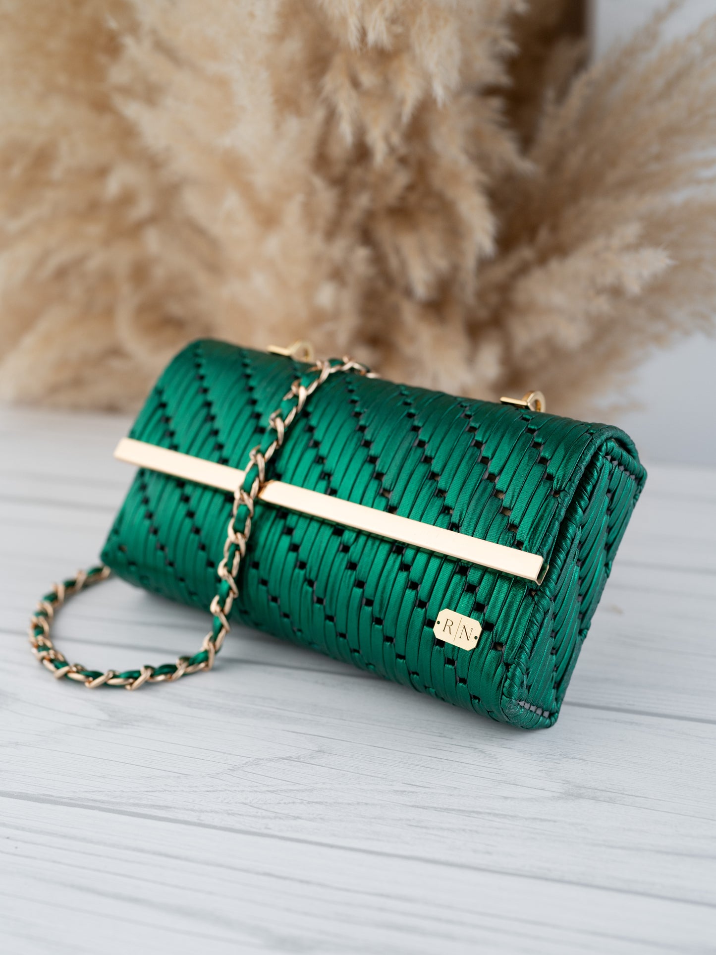 IVY - emerald