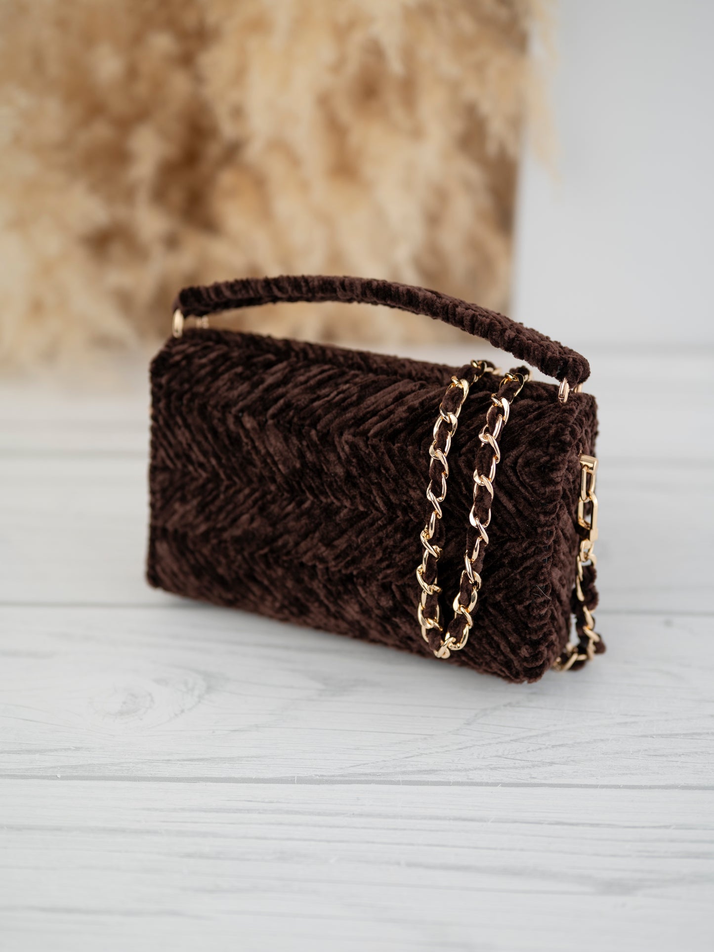 EVA velvet - dark chocolate