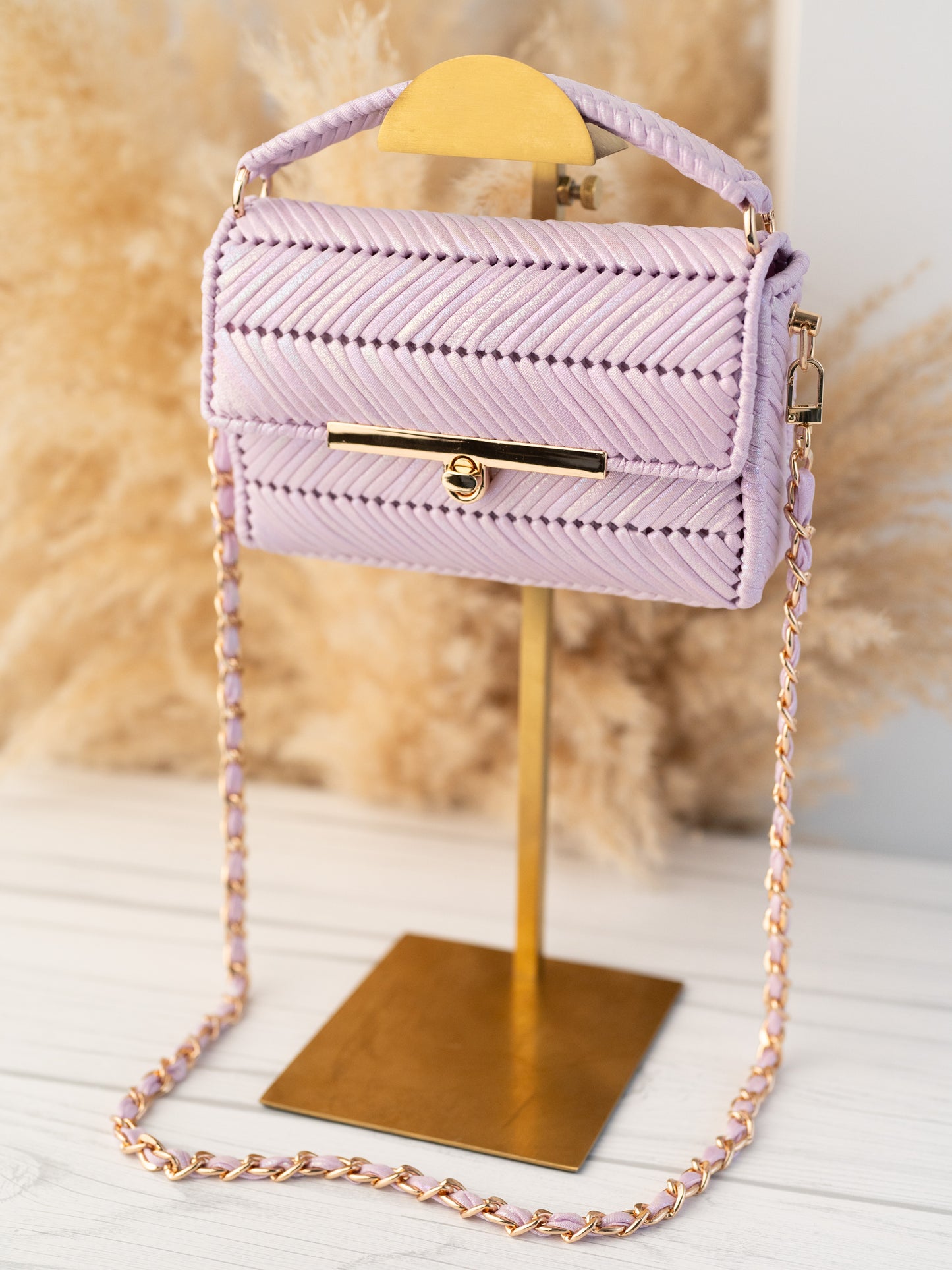 EVA- pastel lilac