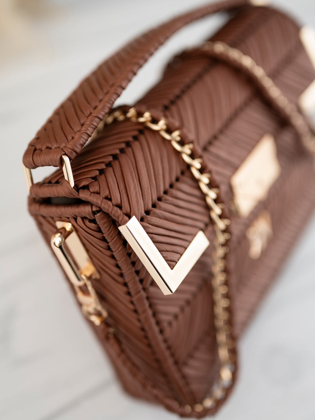 OLIVIA - brown