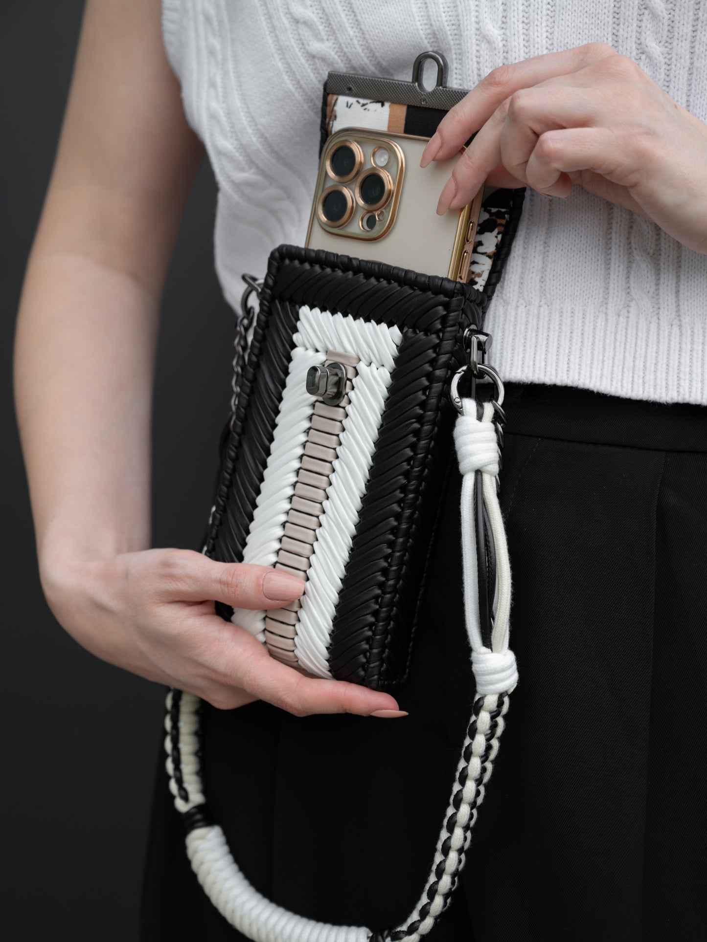 CHELSIE - black/white/beige