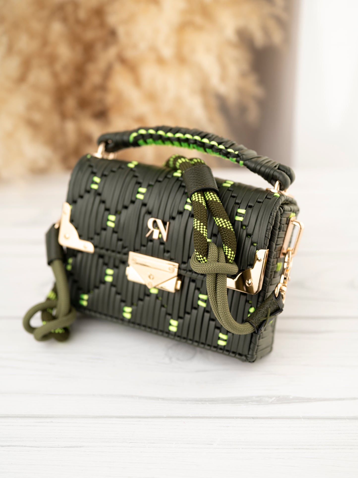 LONDON - olive/lime