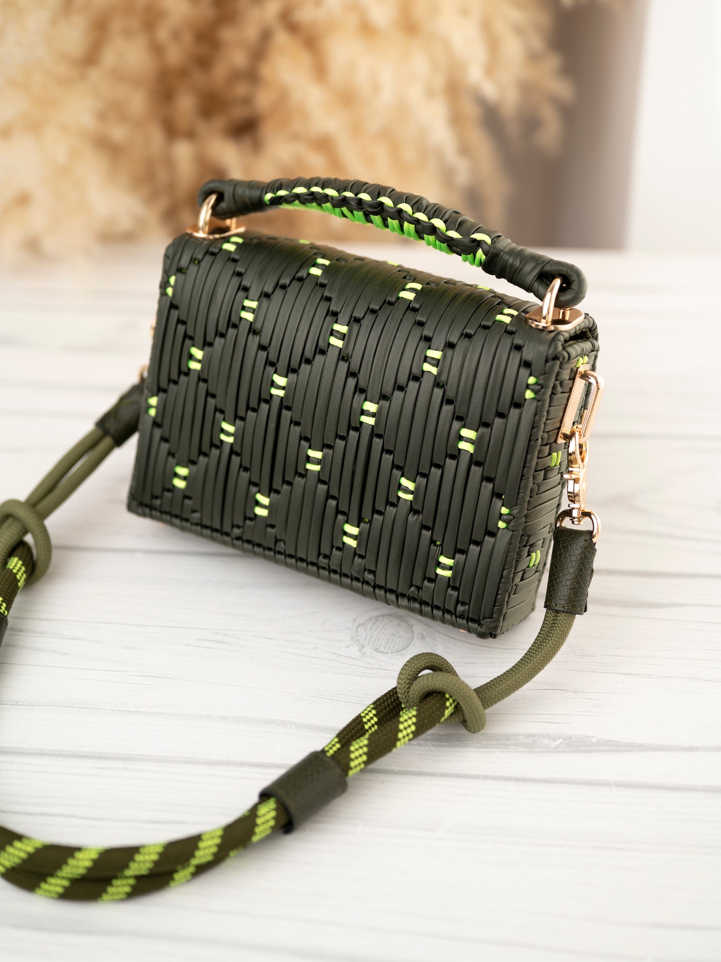 LONDON - olive/lime